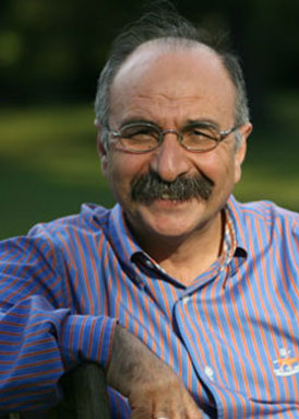 Yalvaç Ural
